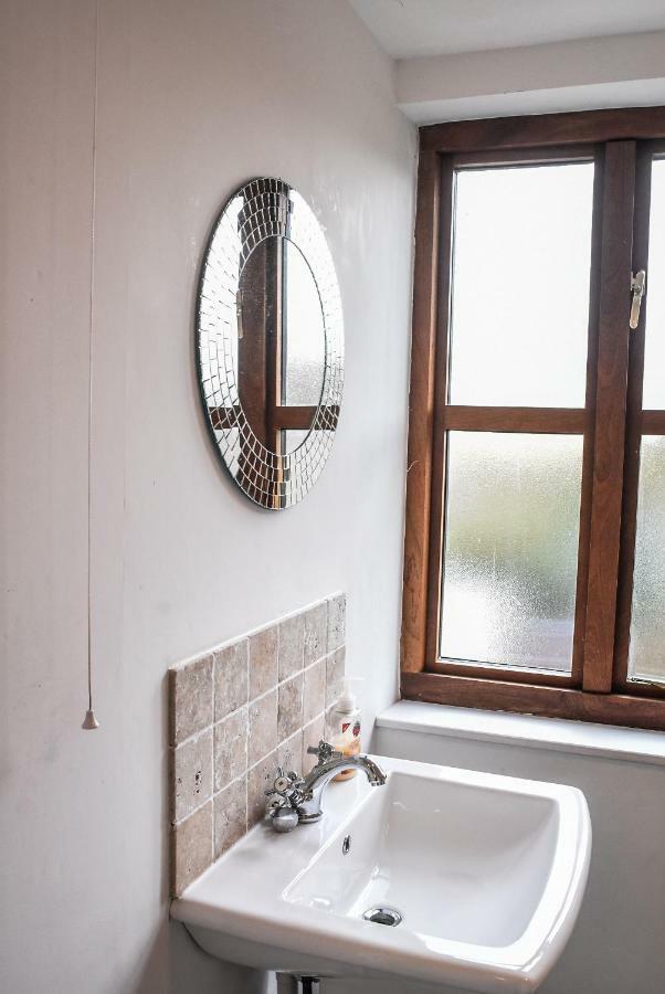 Small Brook Cottage Хей он Уай Екстериор снимка